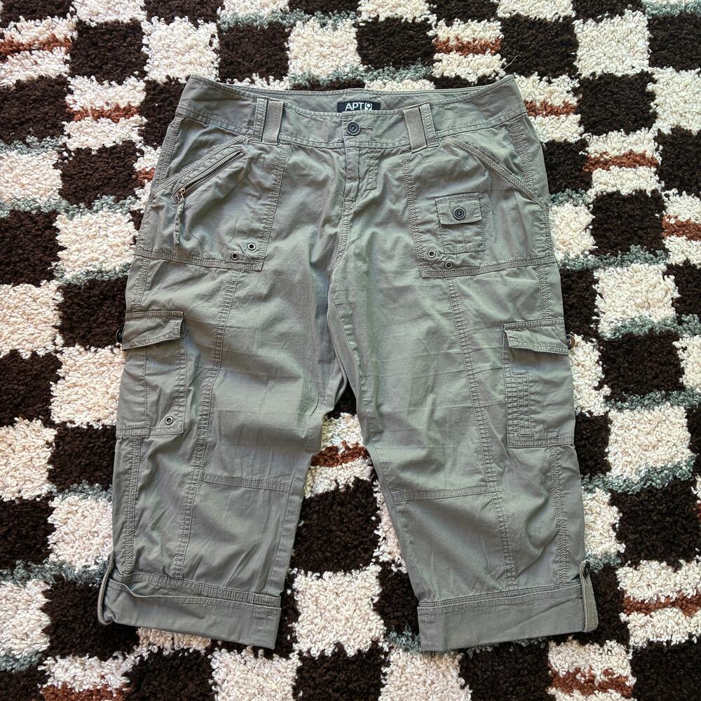 Vintage Apt. 9 Y2K Gorpcore Green Cargo Capri Pants Size 12 L Low Rise Utility